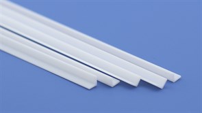 70200 Пластиковые уголки 5х5х400 мм 5 шт Tamiya